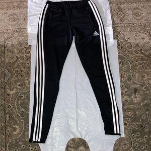 Brand: Adidas Size: XS